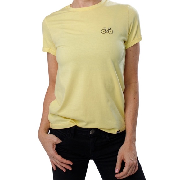 NEW Women's T-shirt Essential - Picture 2 of 2